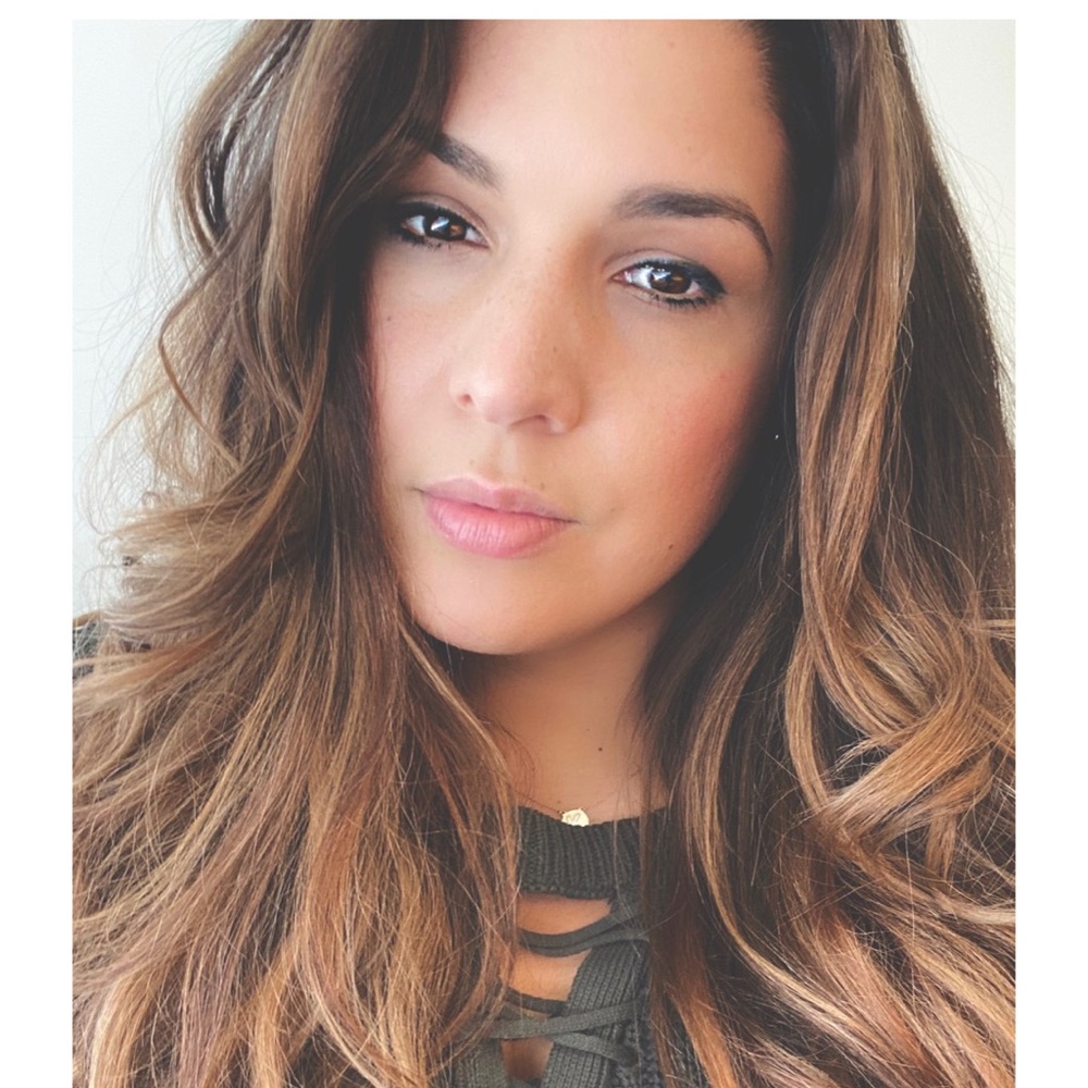 Meet your Posher, Keila